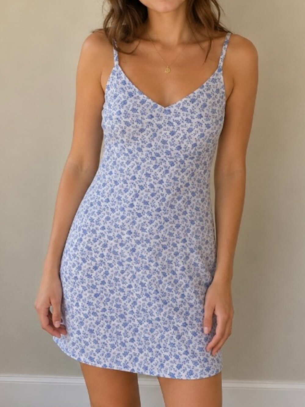 Hollister V-Neck Blue Flower Dress with Adjustable Straps - Size Small